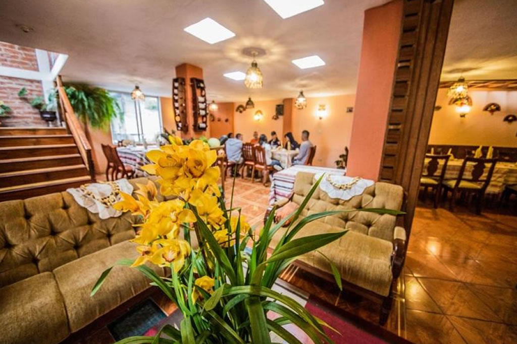 Hotel Donde Ivan - Baños de Agua Santa
