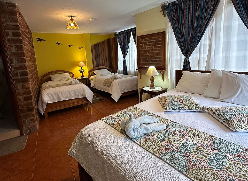 Habitación Familiar con vistas al jardín